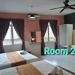 Tebrau City Aeon Home Stay
