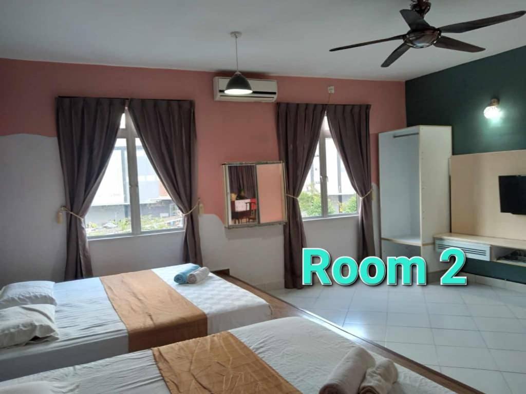 Tebrau City Aeon Homestay *